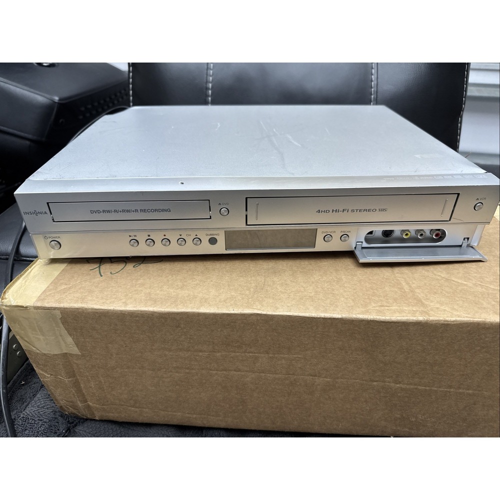 Insignia NS-DRVCR DVD Recorder Parts Or Repair‎